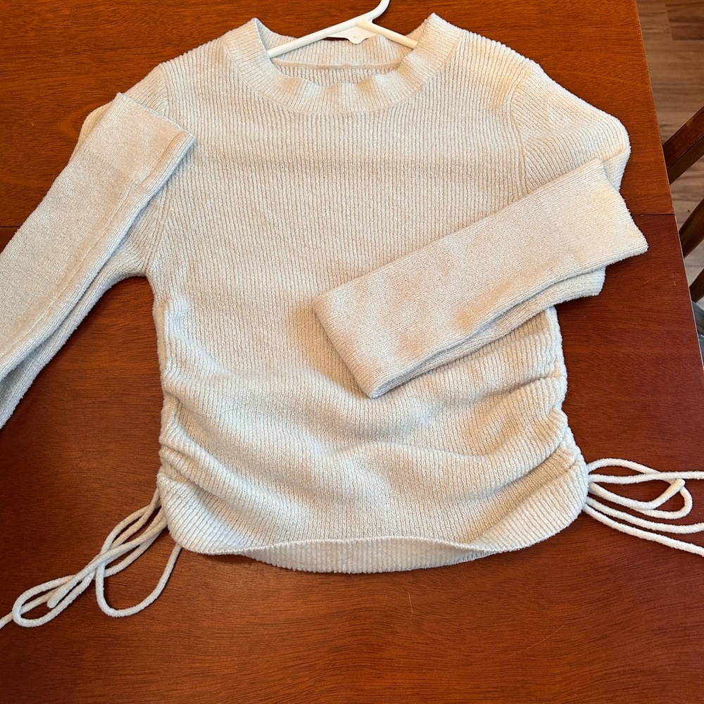 Source Unknown Light Beige Crew Neck Sweater